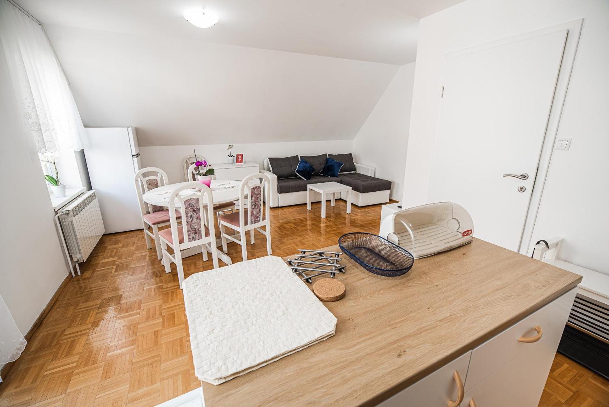 Vila K29 Bovec Szoba fotó